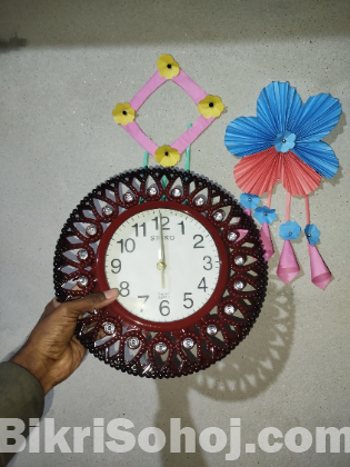 Premium Quality Clock.